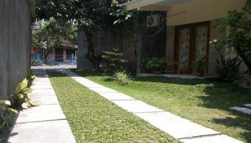 Beto Guesthouse Kalasan Εξωτερικό φωτογραφία
